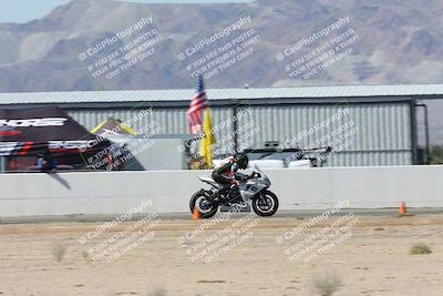media/Oct-05-2025-CVMA (Sun) [[beeef4f201]]/Race 10-Formula Lightweight Twins Shootout/